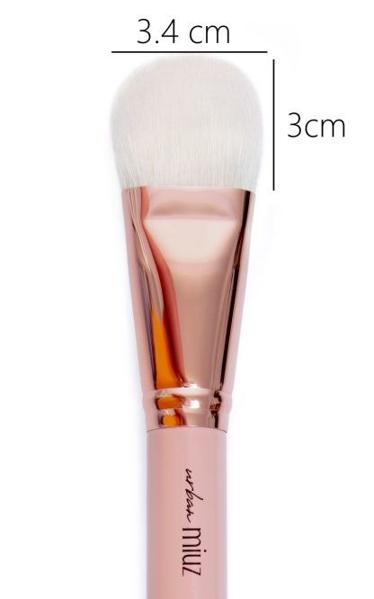 Pensula 35 blush Pro Essentials Urban Miuz