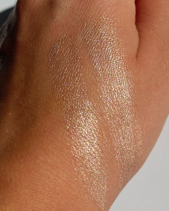 Iluminator cremos Skin Glow Mark Wirlen